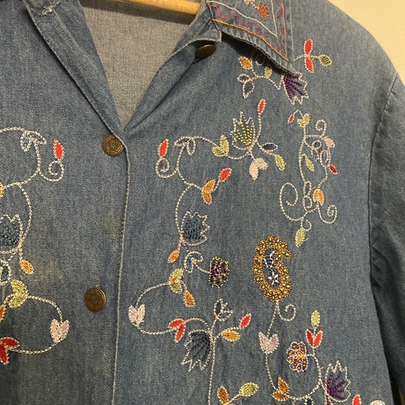 Women's Embroidered Denim Cortagecore Long Sleeve Shirt Floral Boho Y2K Chambray - Picture 13 of 13